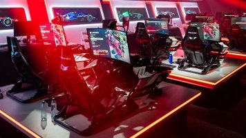 Rasmussen Wins Big in F1 Sim Racing Event 2