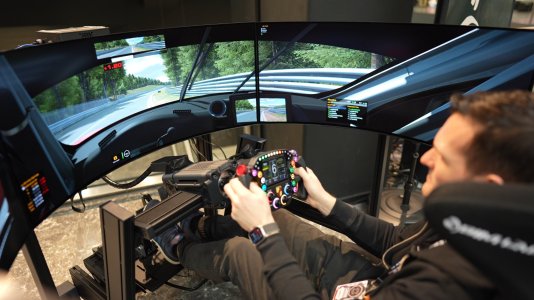 Sim-Lab Show Off Direct Drive Potential at Sim Formula Europe 2025